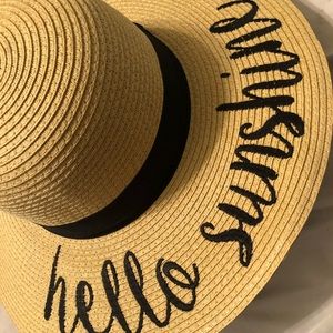 Wide brim embroidered sun hat 🌴🌞